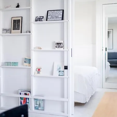 1 Bedroom Penthouse With Large Terrace In Prime Location Lejlighed