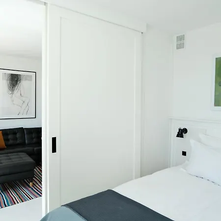 1 Bedroom Penthouse With Large Terrace In Prime Location Apartment